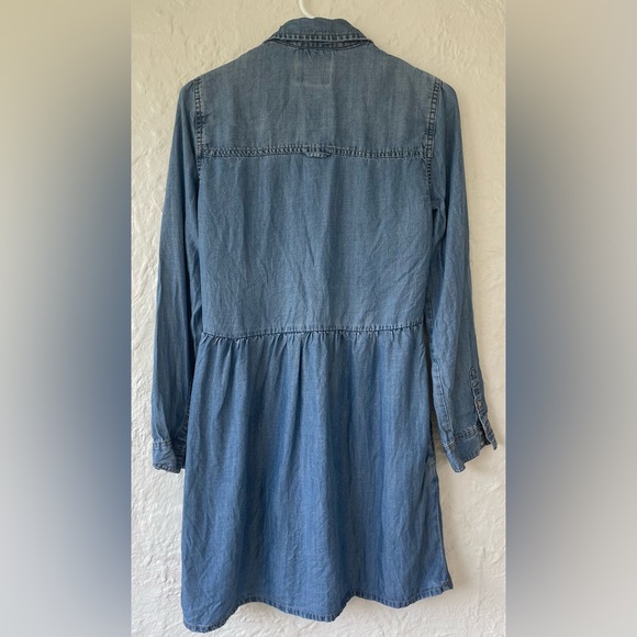 American Eagle Fit Flare Blue Chambray Denim Dress Long Sleeve Button Up Size S - Picture 2 of 10